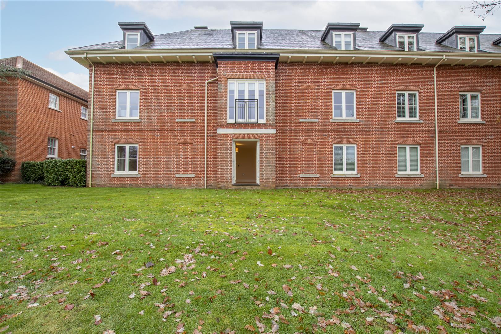 Henmarsh Court, Balls Park, Hertford Lanes Estate Agents